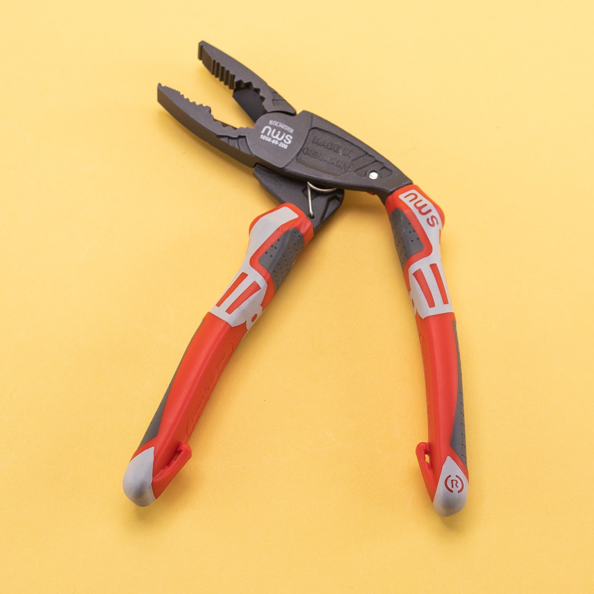 NWS 1096-69-200 8" Ergonomic High Leverage Combination Pliers ErgoCombi - TitanFinish - SoftGripp, Tethered Attachment - KC Tool