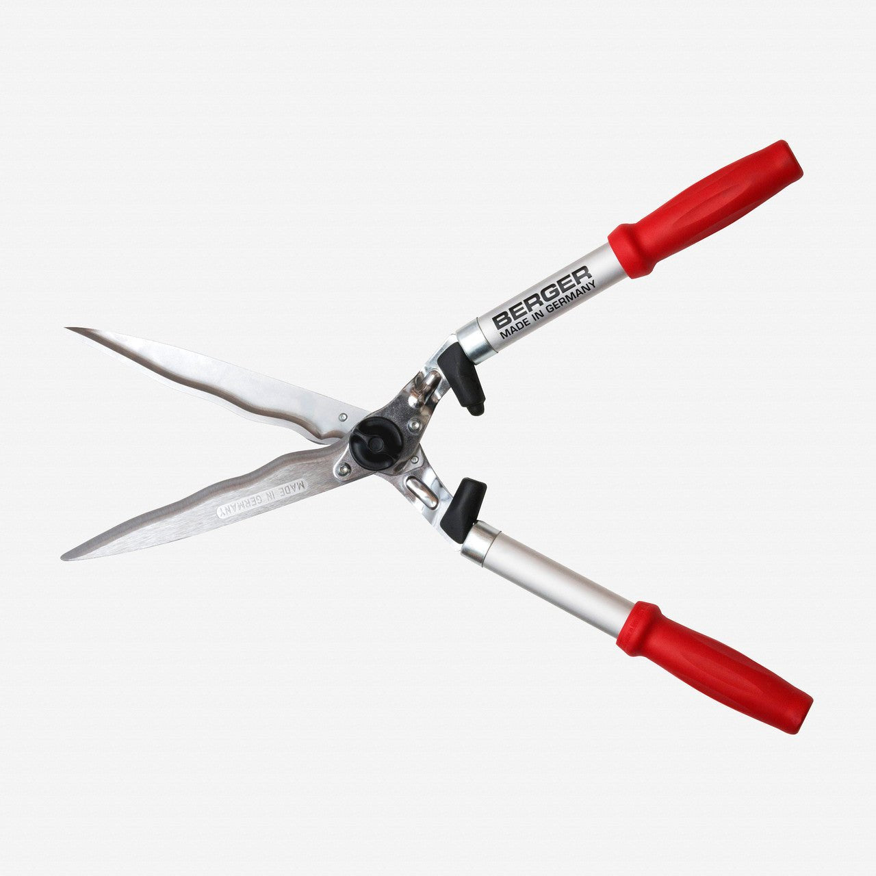 Berger Hedge Shear with Wavy Blades, Comfort Grip, 24" - BG4595 - KC Tool