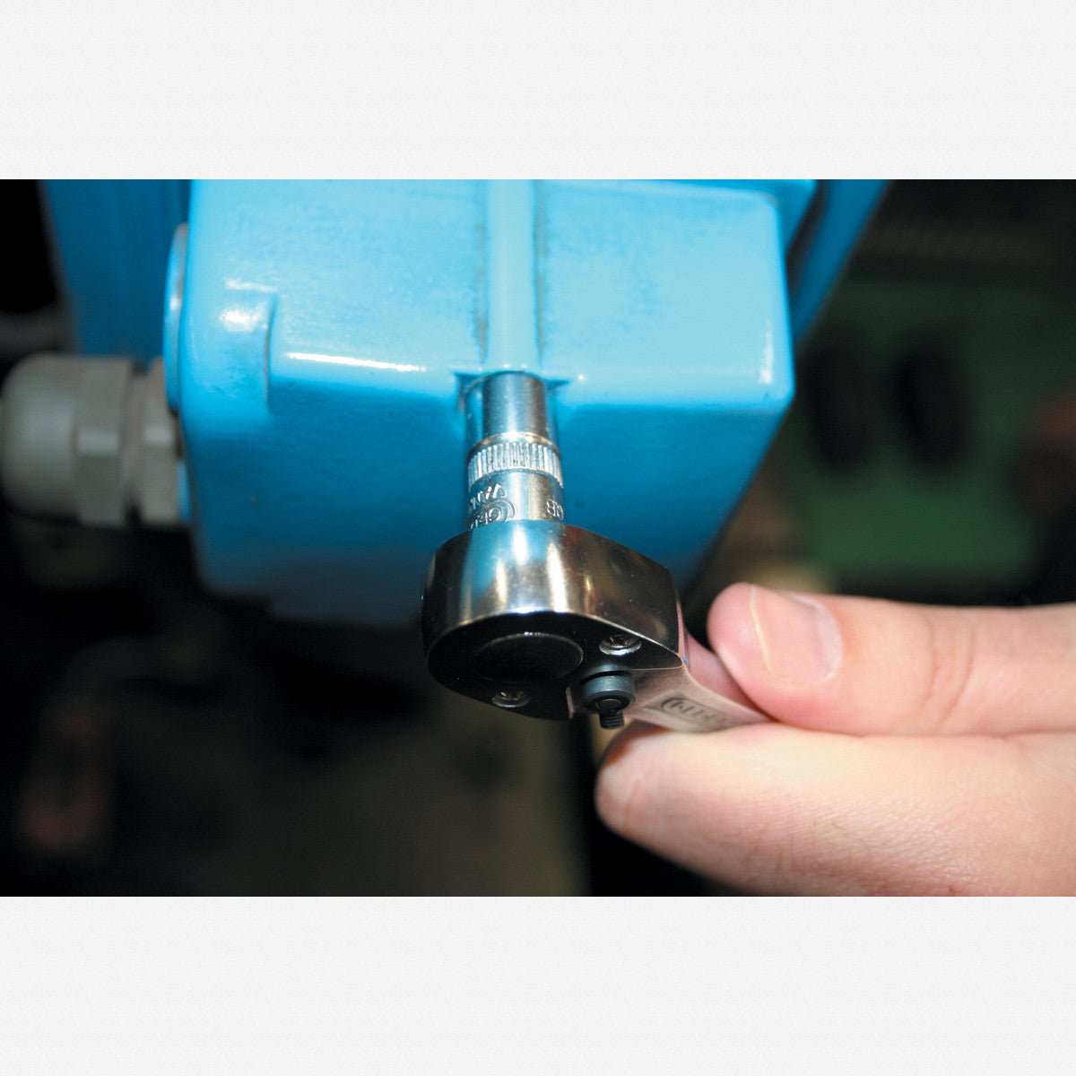Gedore 2093 U - 10 Reversible ratchet 1/4" 127 mm - GR6180470 - KC Tool