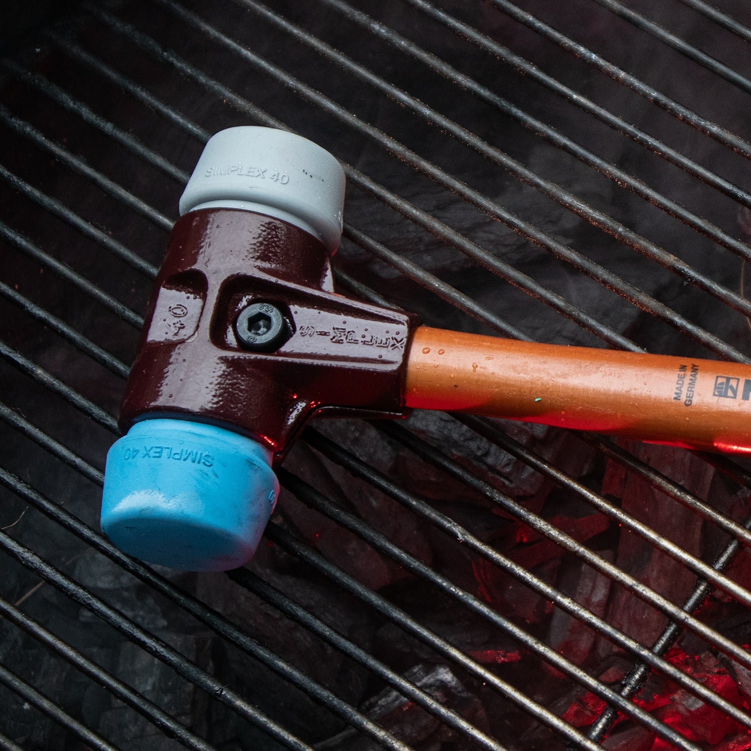 Halder Simplex Mallet with Soft Blue Rubber/Grey Rubber Inserts and Cast Iron Housing, 1.57" / 21.87 oz. - HA3013.040 - KC Tool