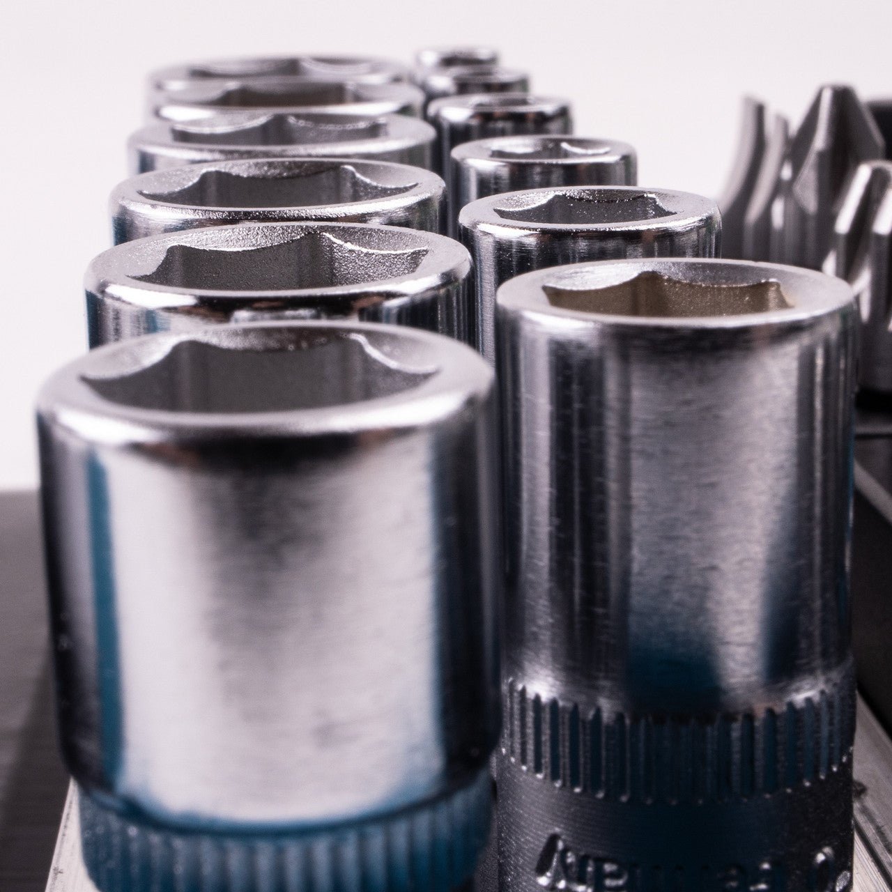 Hazet 2200SC - 2 SmartCase 1/4" Drive Bit/Socket Set with Ratchet, 50 Pieces - HZ2200SC-2 - KC Tool