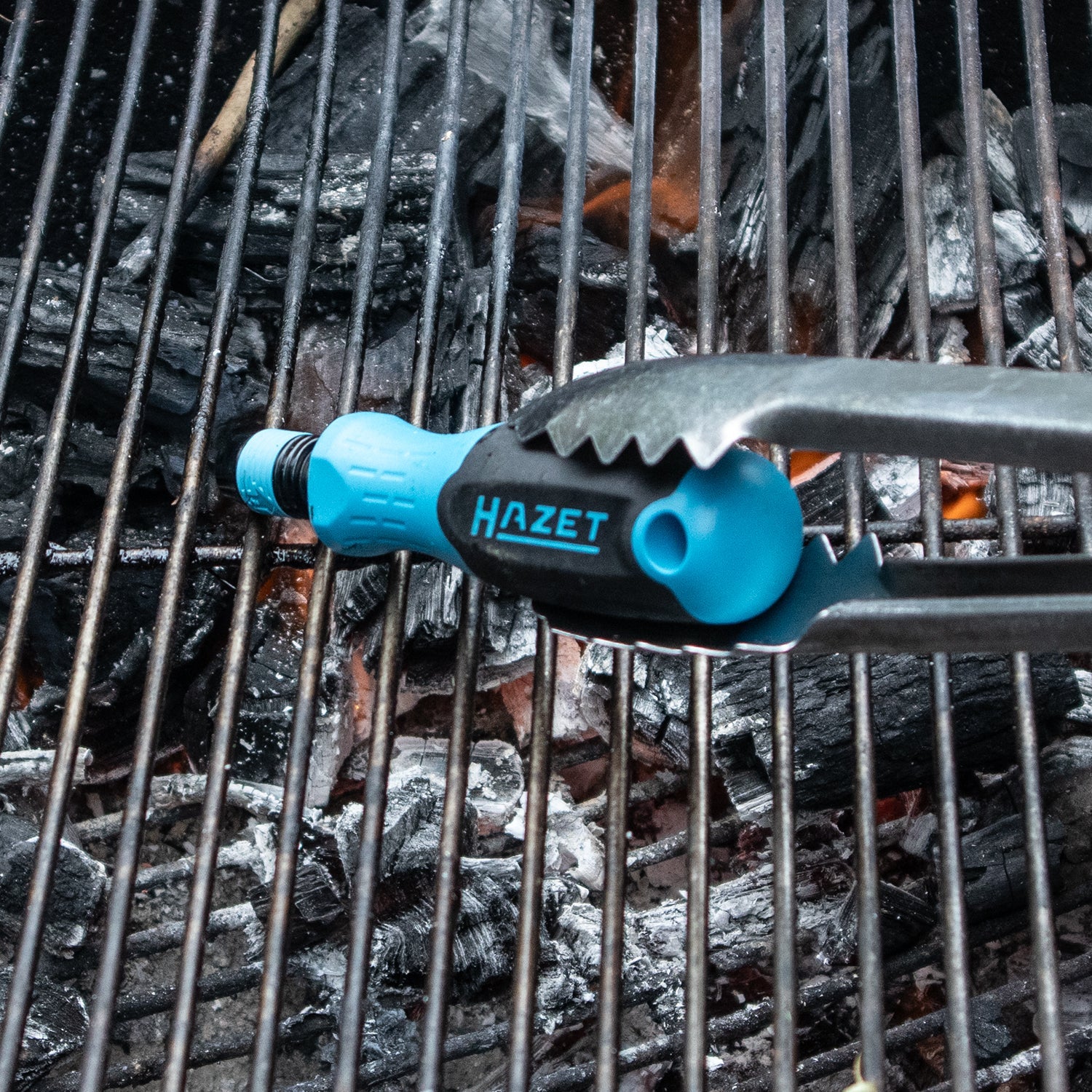 Hazet 811BH 1/4" Locking Bit Holding Screwdriver with 3K Handle, 136 mm - HZ811BH - KC Tool
