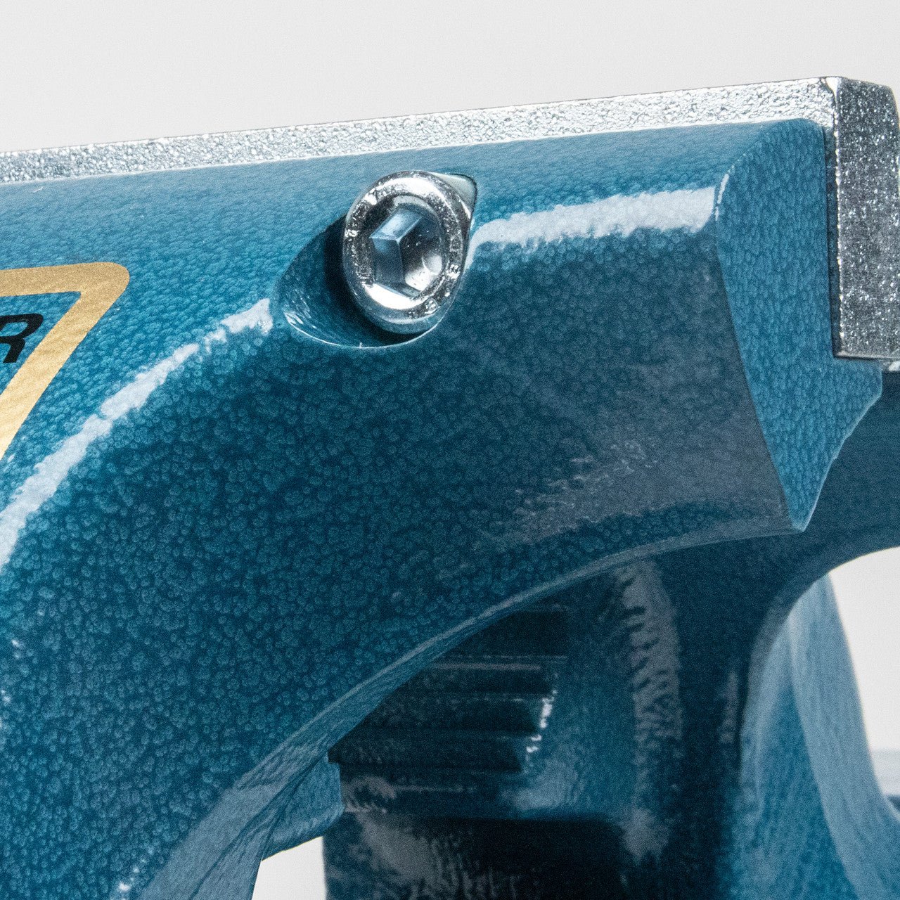 ブッシュ　BUSCH　1/87（HO）スケール ３４台セット s-l225.jpg