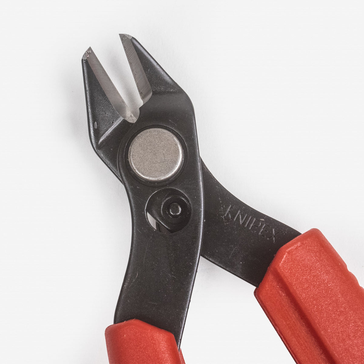 Knipex 6" Slim Knips Precision Cutting Pliers - Lacquered Steel - 7861150 - KC Tool