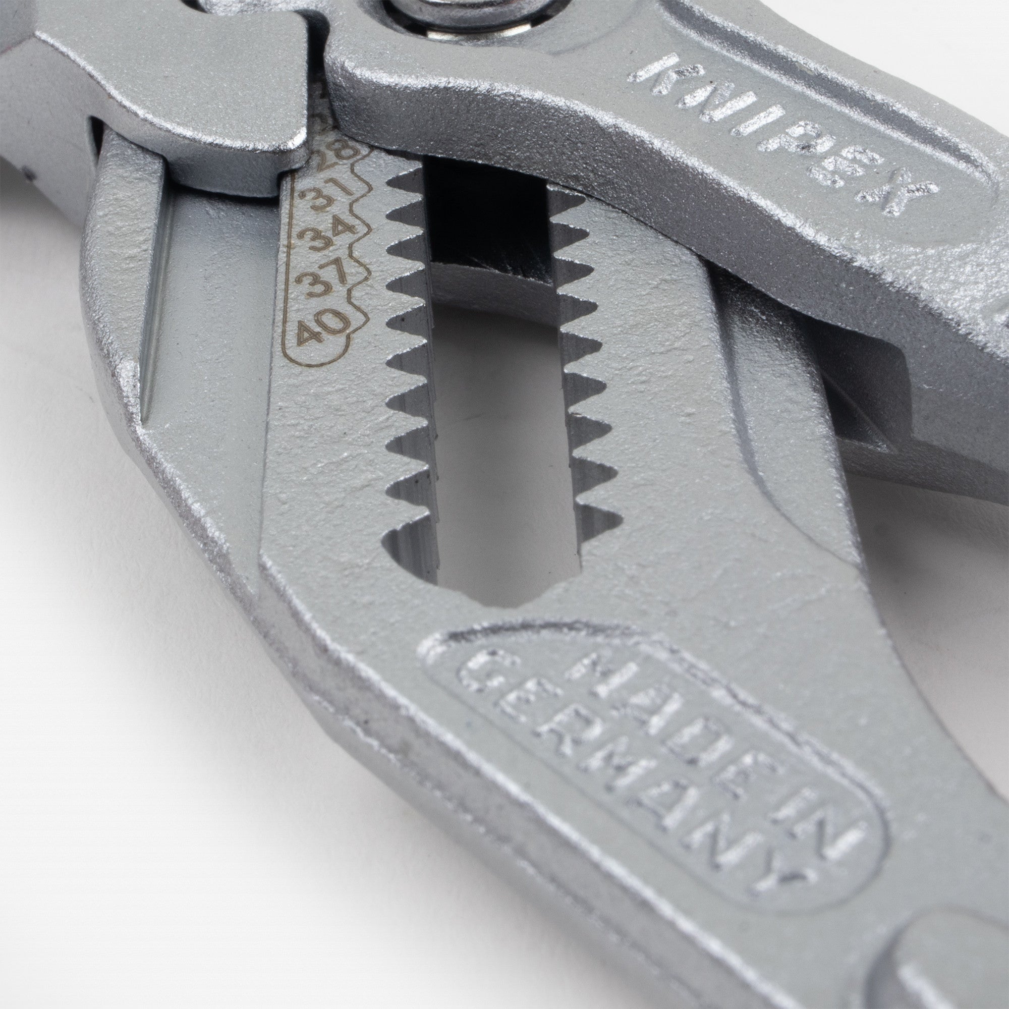 Knipex 7" Pliers Wrench - Chrome Plastic Grip - 8603180 - KC Tool