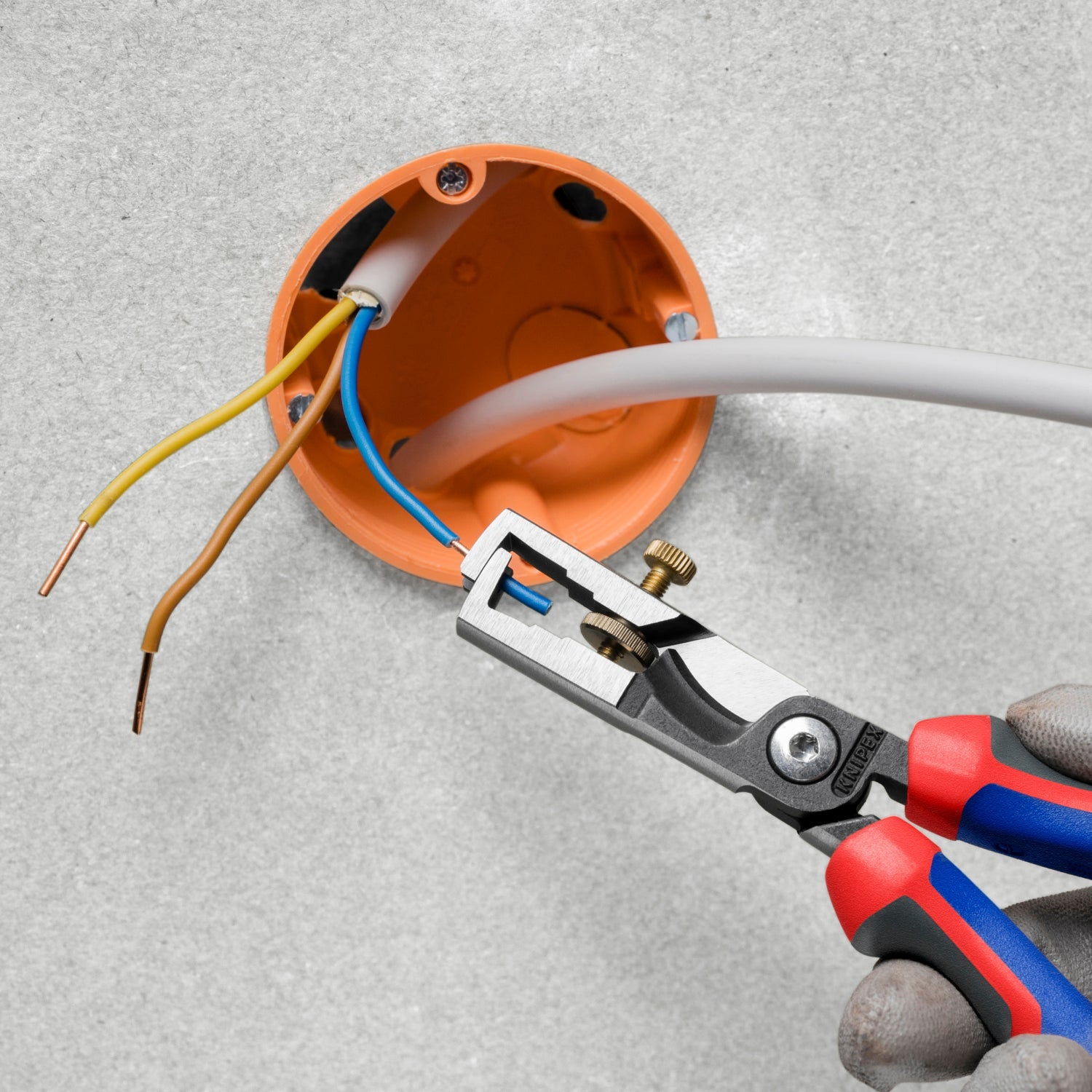 Knipex 7.0" StriX, Wire Insulation Strippers and Cable Shears - MultiGrip - 1362180 - KC Tool