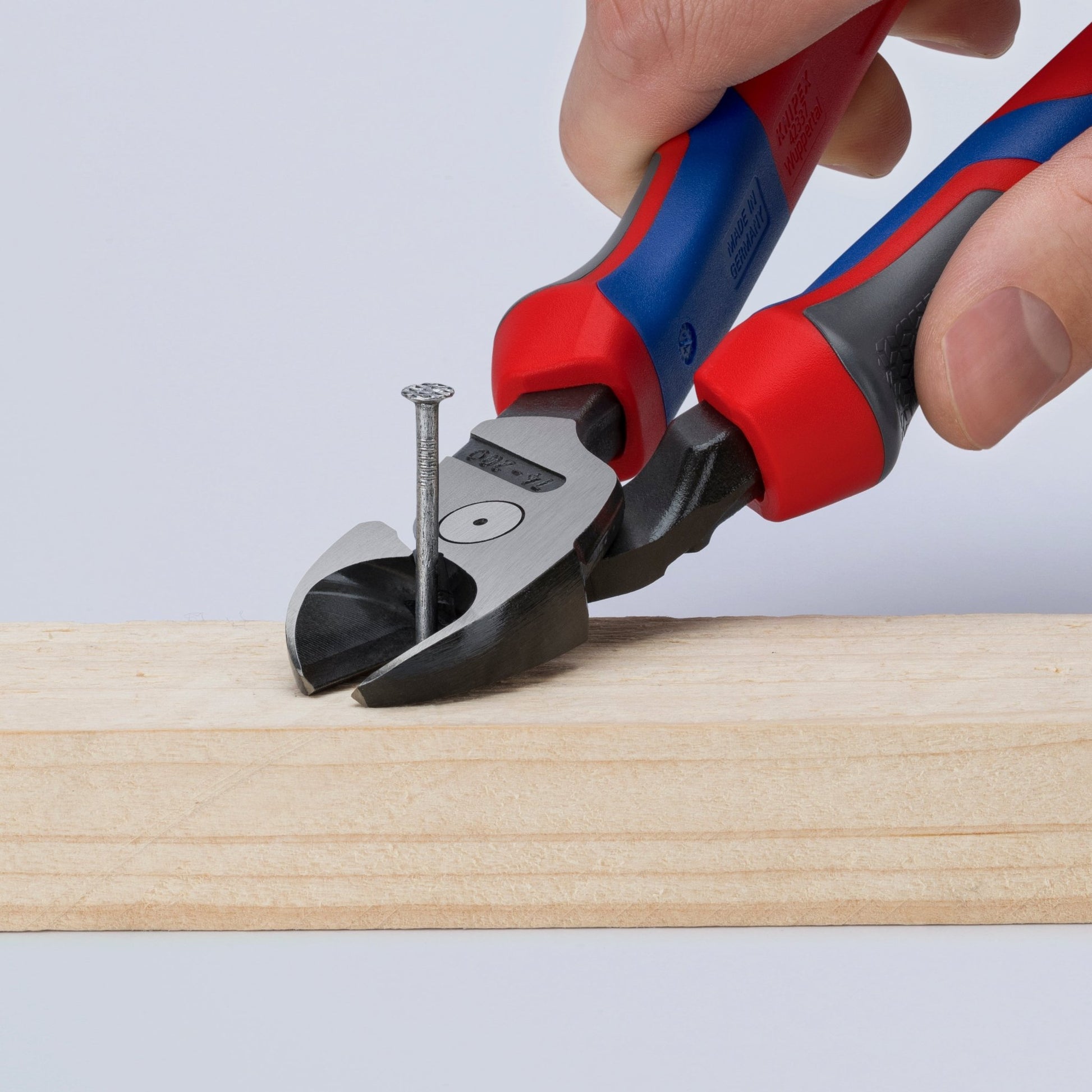 Knipex 8" High Leverage Diagonal Cutters, 12-Degree Angled- MultiGrip - 7422200 - KC Tool
