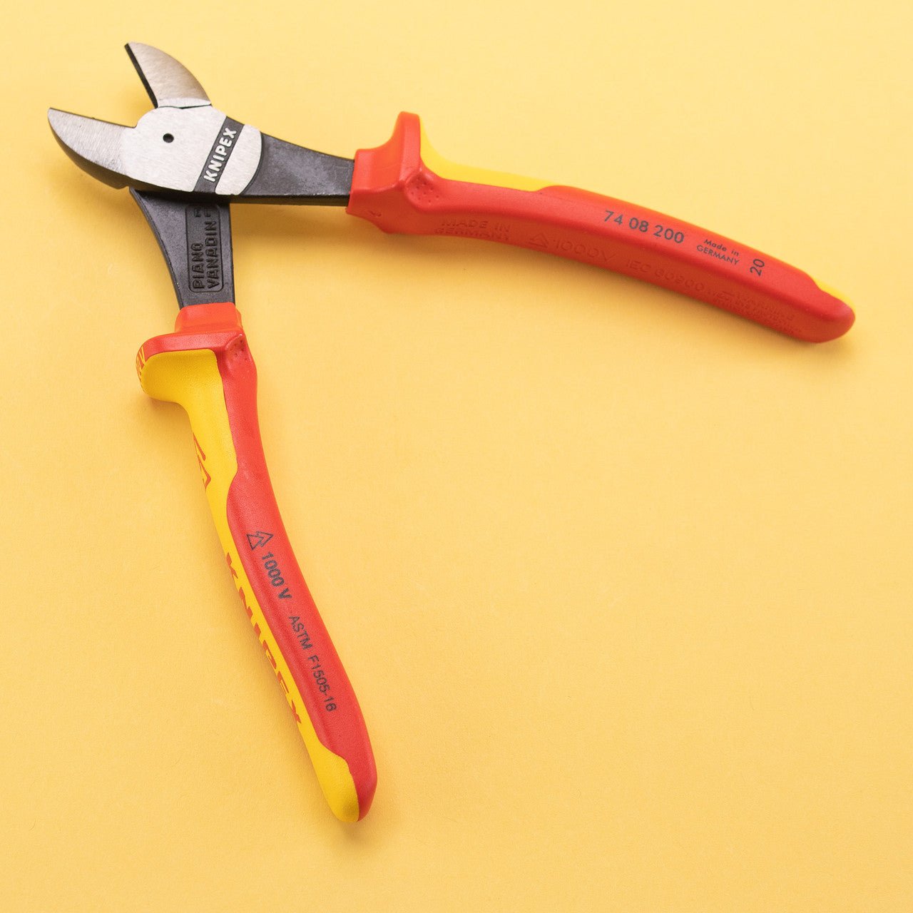 Knipex 8" High Leverage Diagonal Cutters - Insulated - 7408200 - KC Tool