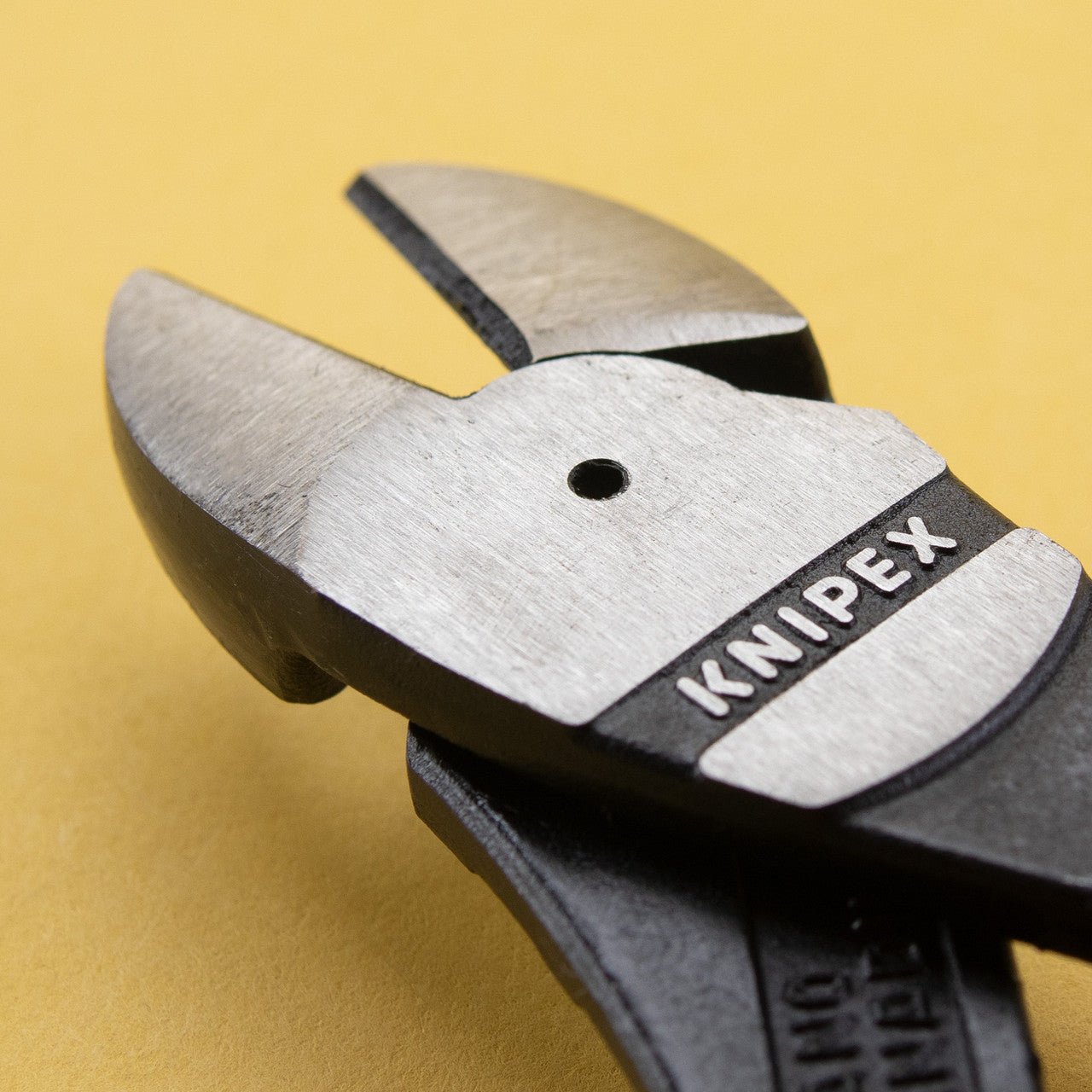 Knipex 8" High Leverage Diagonal Cutters - Insulated - 7408200 - KC Tool