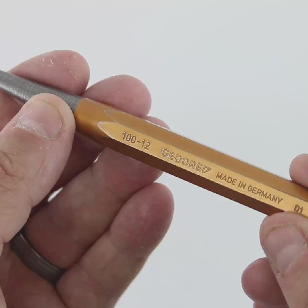 Load video: Gedore 100-12 Center Punch, 120x12x5 mm