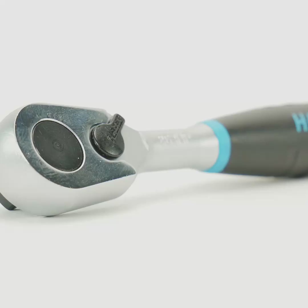 Load video: Hazet 863HP Fine Tooth 1/4" Reversible Ratchet