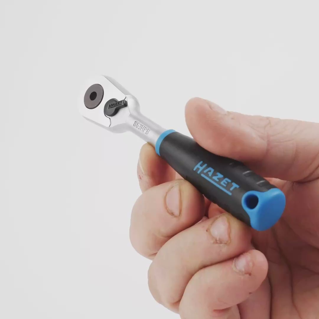 Load video: Hazet 863HPB Fine Tooth 1/4" Reversible Bit Ratchet