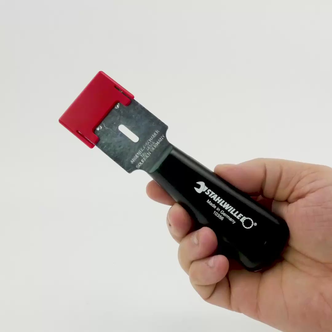 Load video: Stahlwille 10356 Glass Scraper