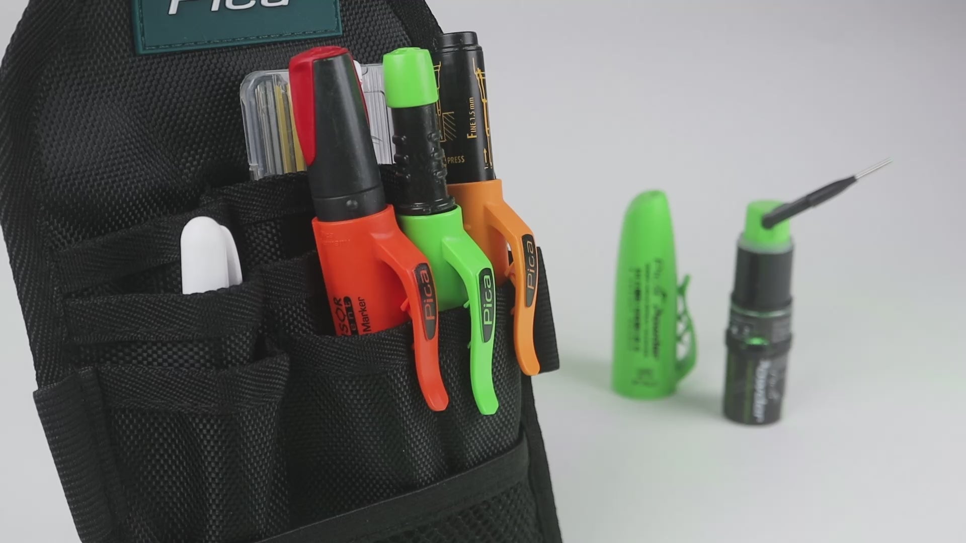 Load video: Pica Powder video