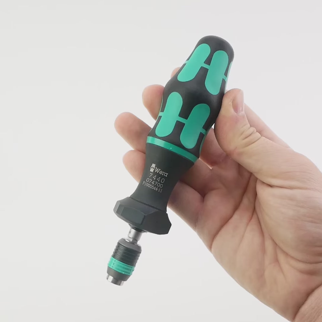 Load video: Wera 074700 0.3 - 1.2 Nm Adjustable Torque Screwdriver