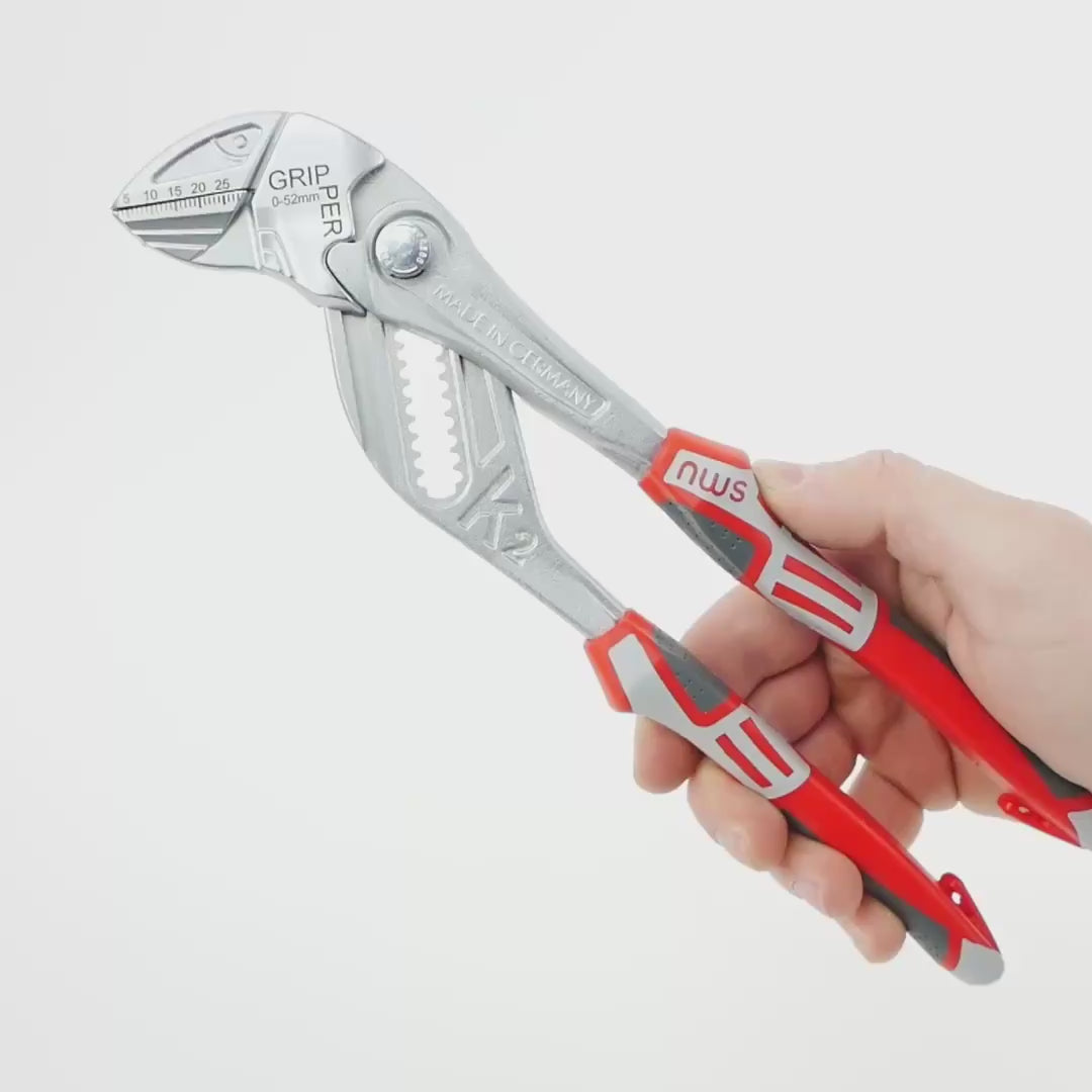 Load video: NWS Pliers Wrench Gripper - Matte Chromium - SoftGripp, 10"