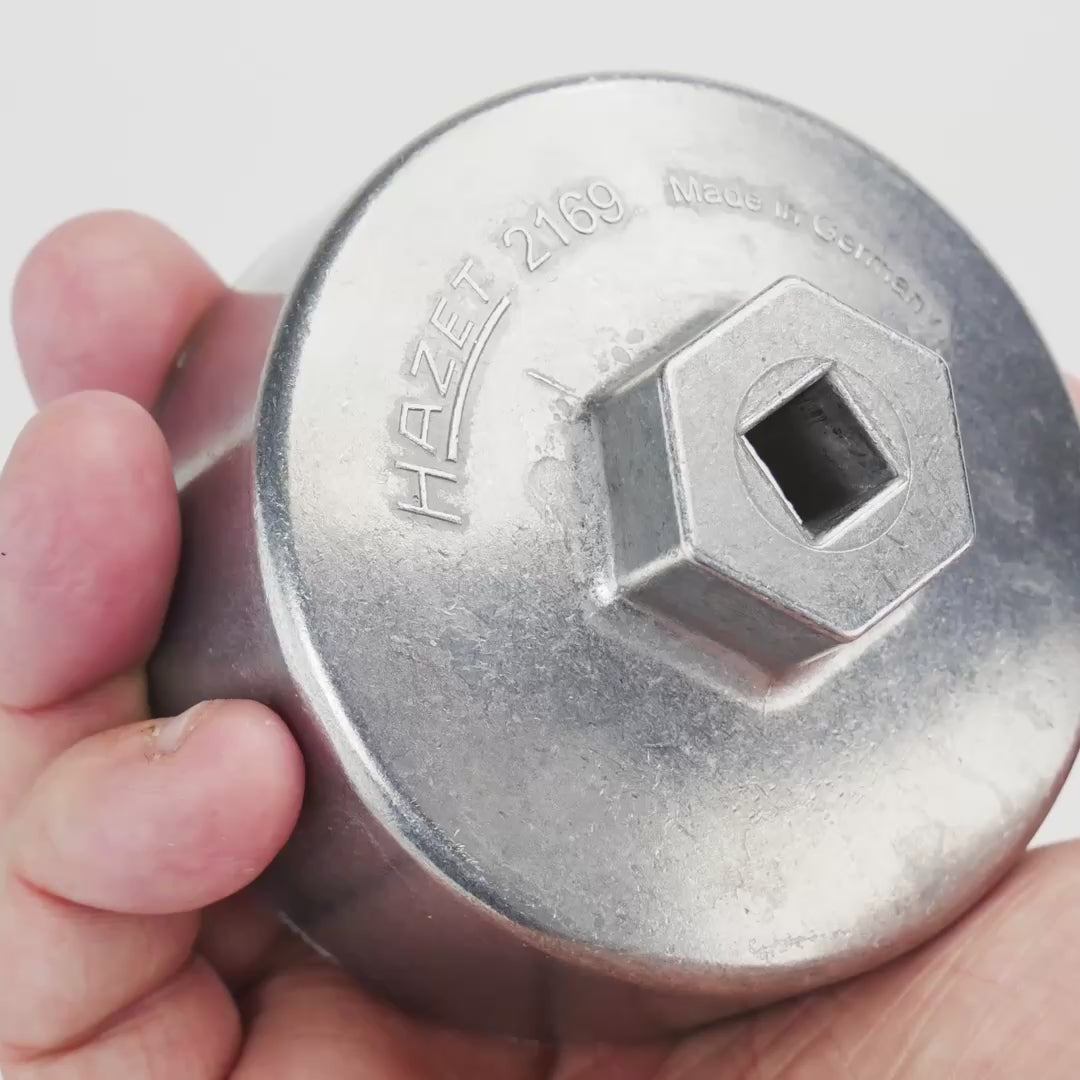Load video: Hazet 2169 Oil filter wrench - Outside 14-point profile