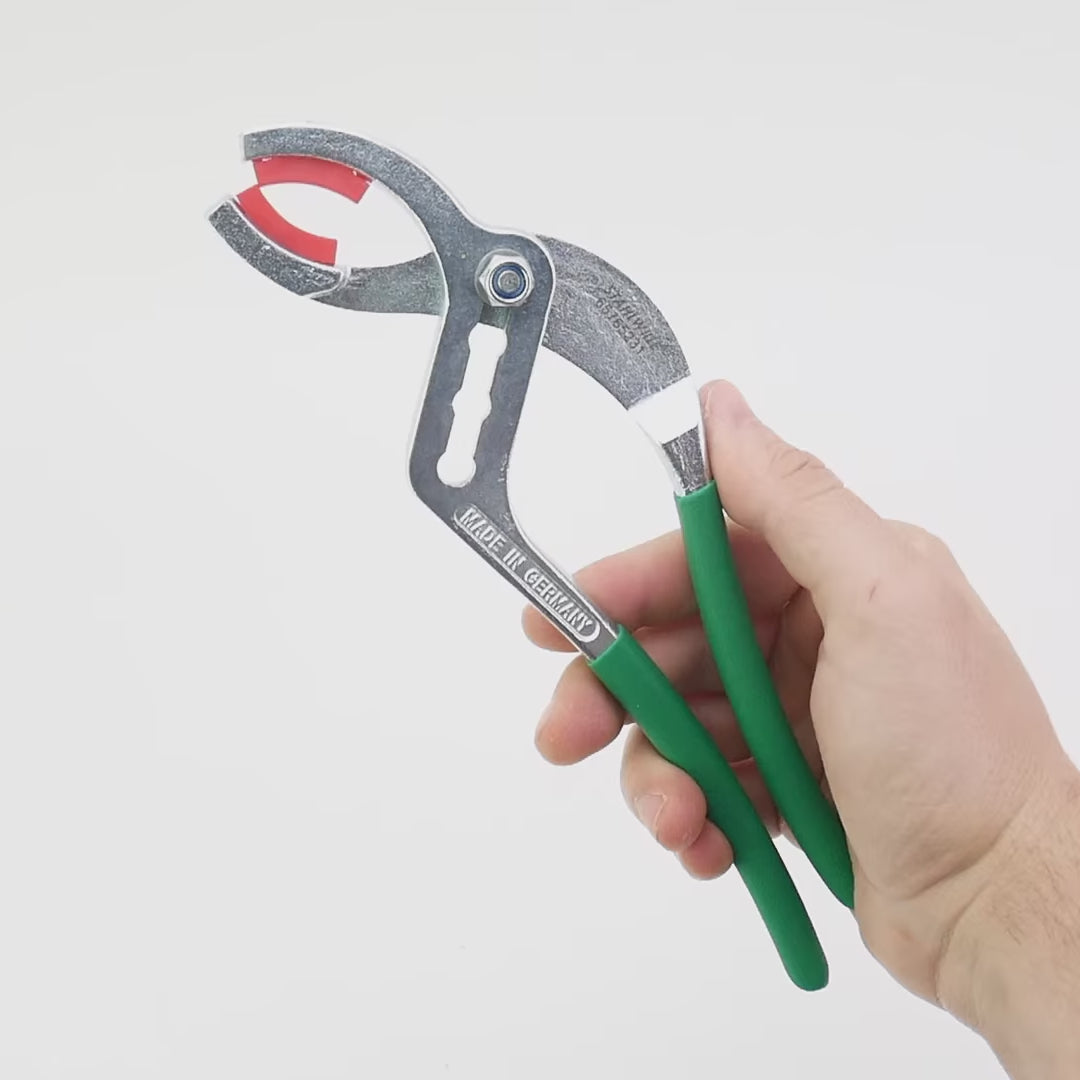 Load video: Stahlwille 6576N Connector Pliers, 230 mm, Chrome, Dip-Coated
