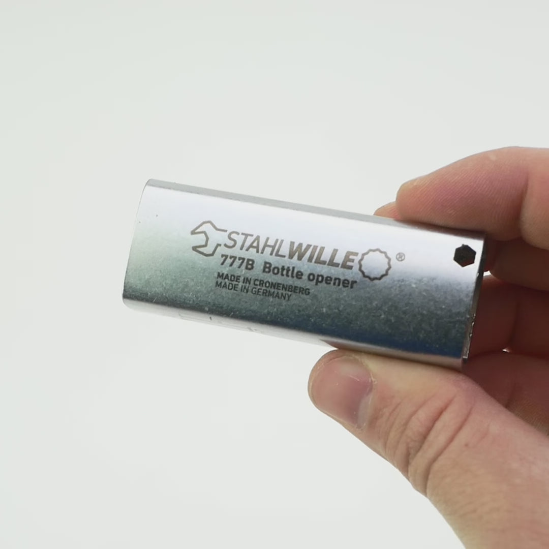 Load video: Stahlwille Special Edition Bottle Opener