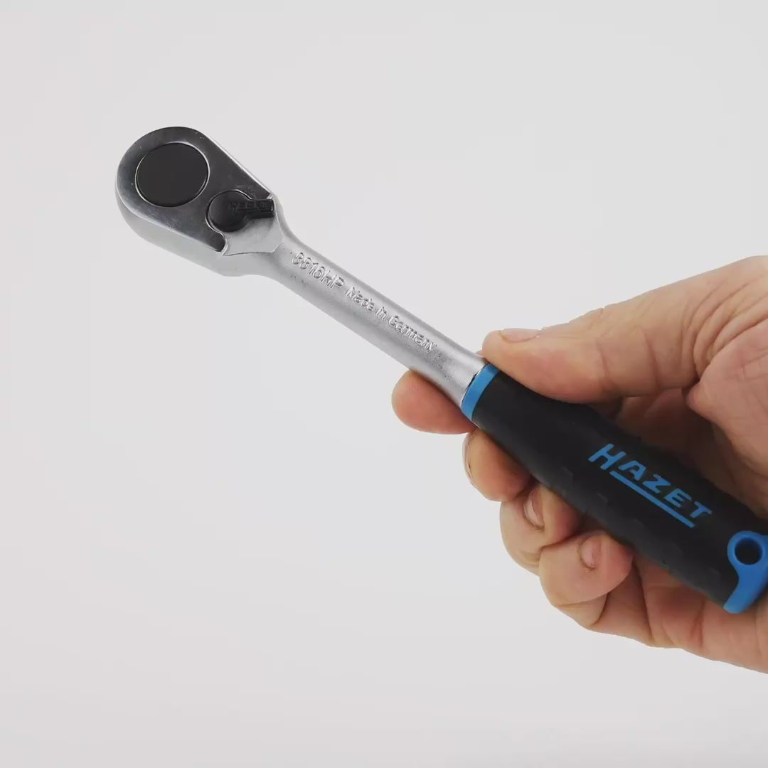 Load video: Hazet 8816HP Fine Tooth 3/8" Reversible Ratchet