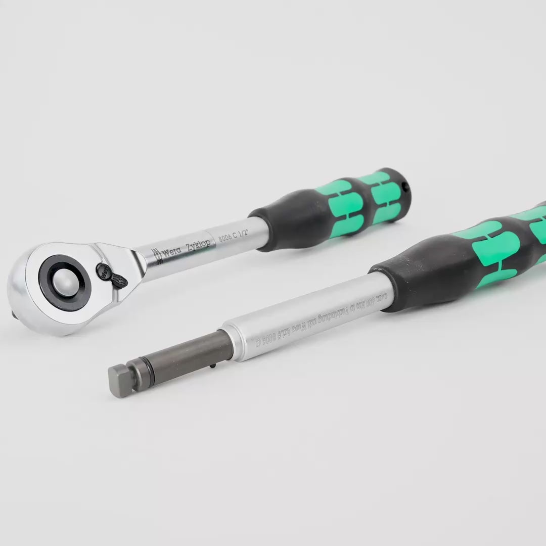 Load video: Wera 004095 Zyklop Hybrid Set - 1/2" Drive Ratchet with Extension