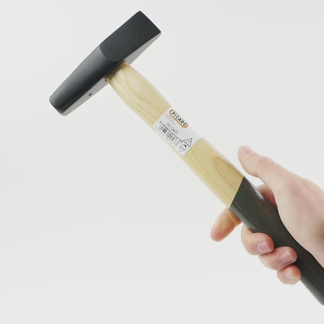 Load video: Picard 104 Coopers' Hammer with Ash Handle, 600g