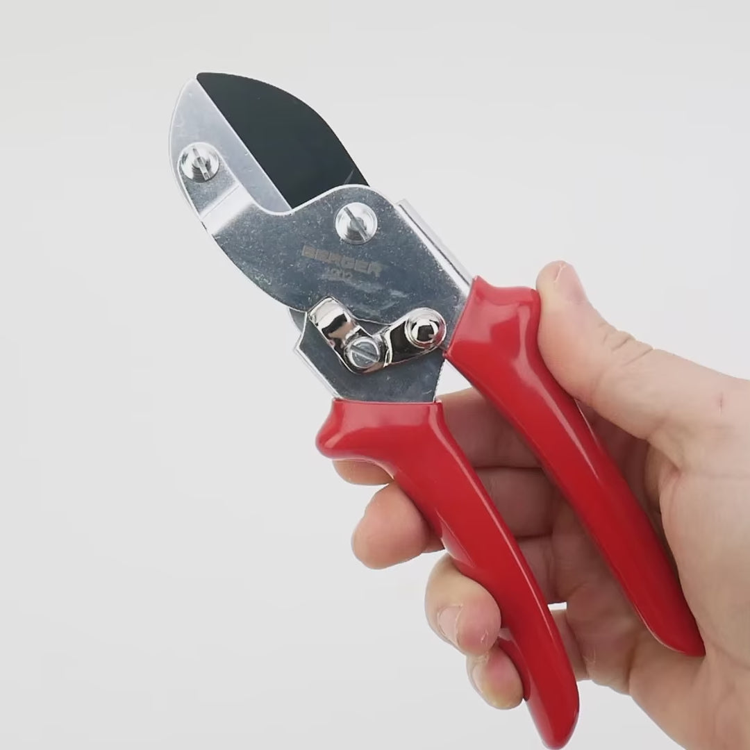Load video: Berger Anvil Hand Shears