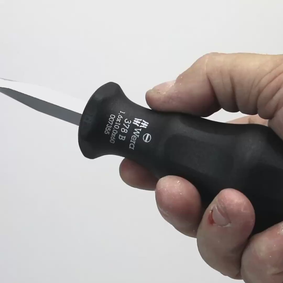 Load video: Wera 007355 10 x 60mm Kraftform Plus Slotted Screwdriver - Square Blade