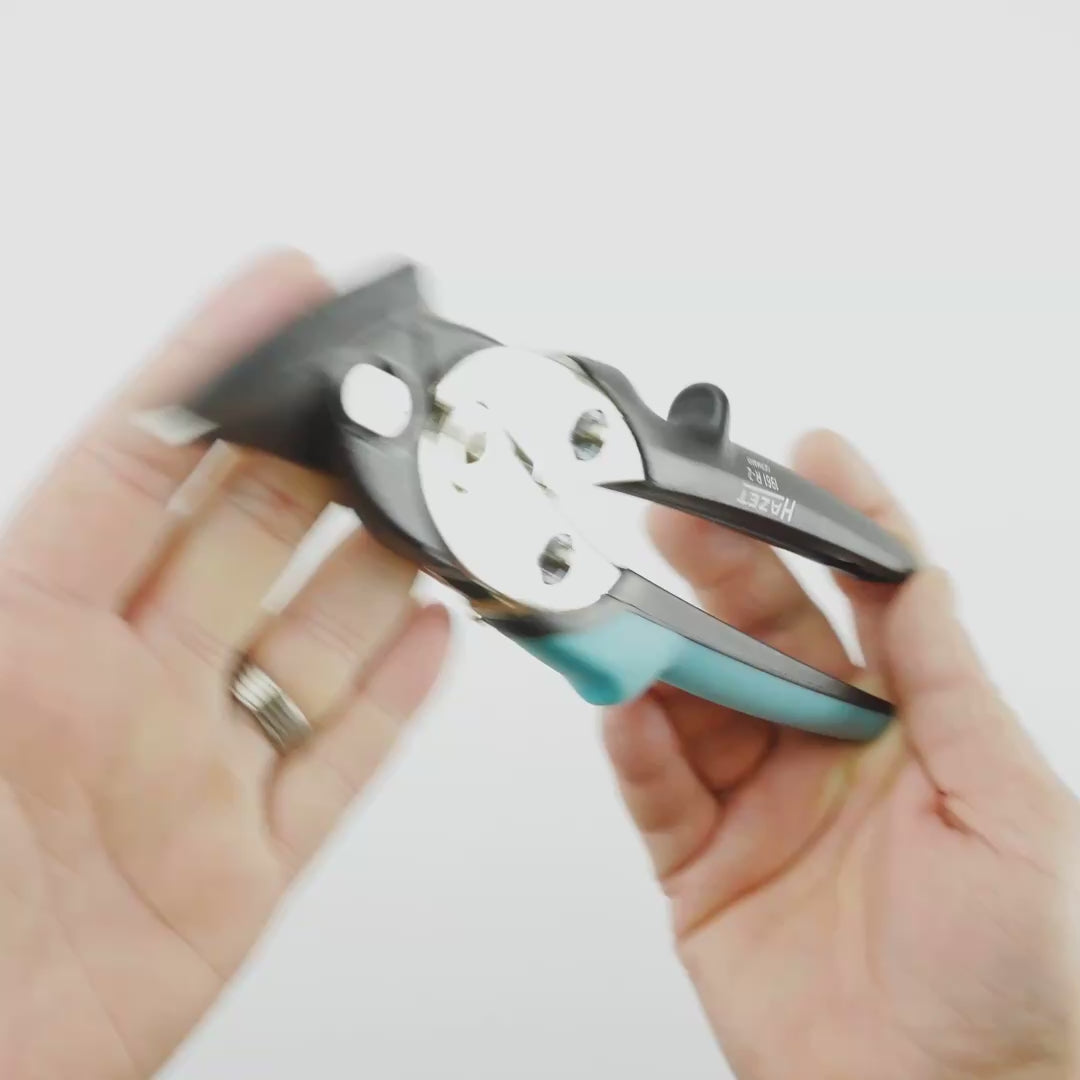 Load video: Hazet 1961R-2 Sheet metal profile snips