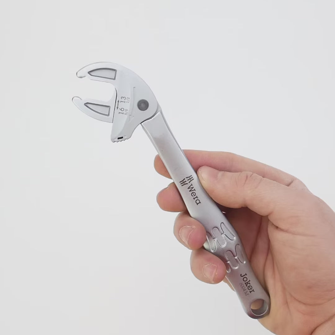 Load video: Wera 020103 Joker 6004 Self-setting Wrench, Medium