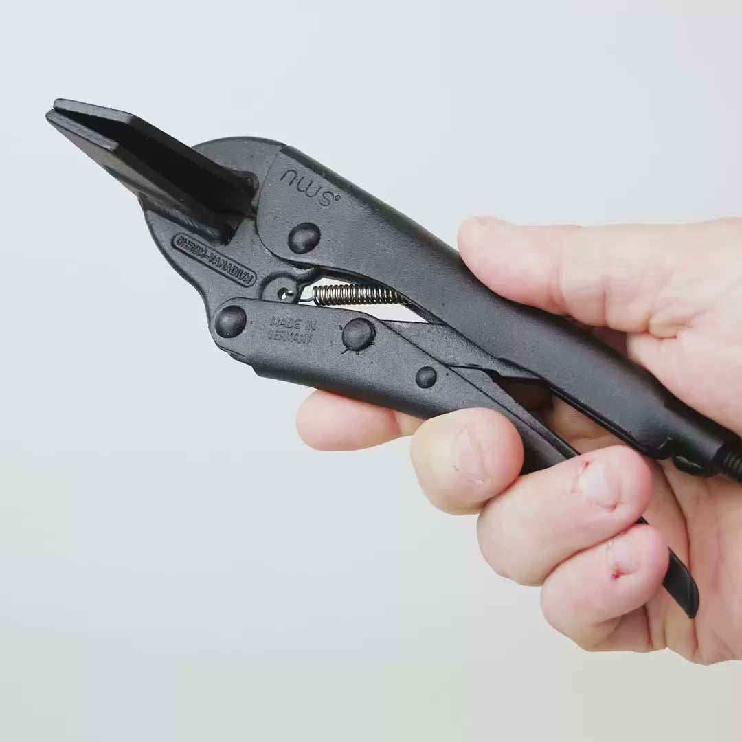 Load video: NWS 8" Sheet-Grip Pliers - Atramentized