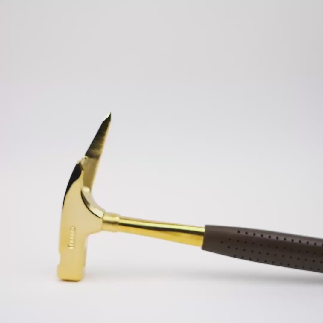 Load video: Picard 298 Carpenters Hammer with Steel Handle, Gold Plated, 600g