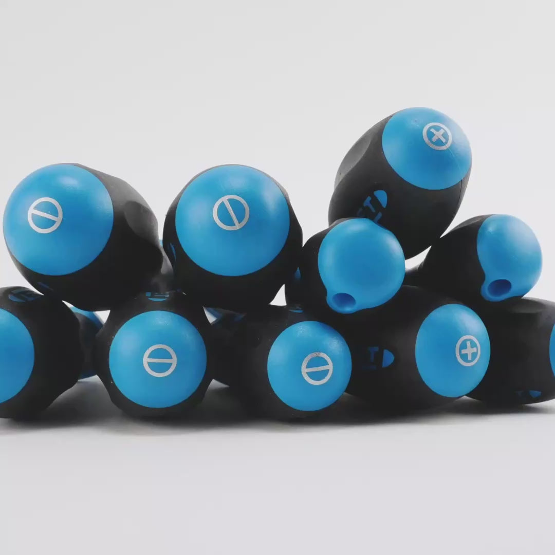 Load video: Hazet 802/10 Hexanamic 10 Piece Screwdriver Set - Phillips and Slotted