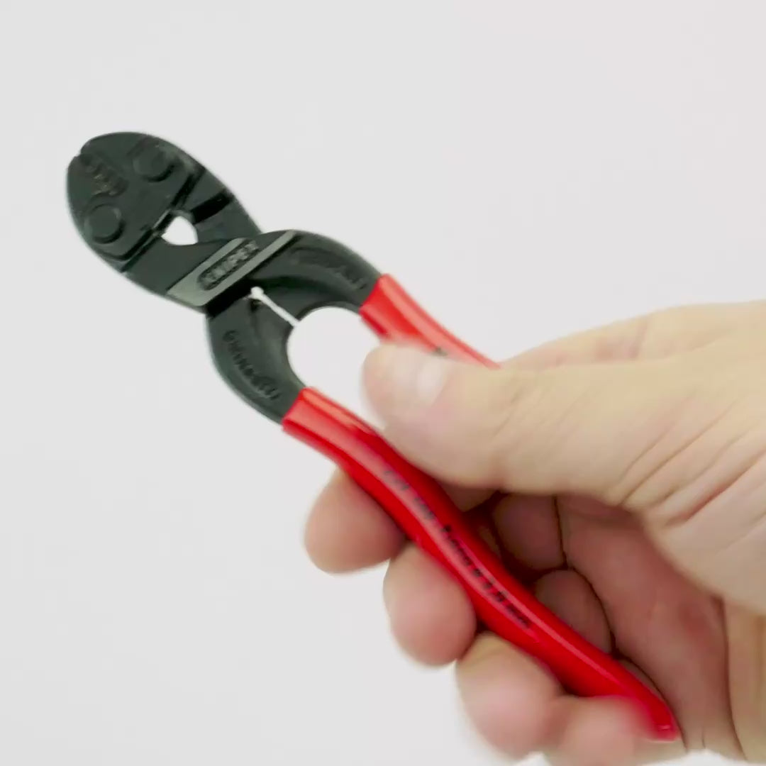 Load video: Knipex 6.25" CoBolt S Compact Bolt Cutter - Plastic Grip