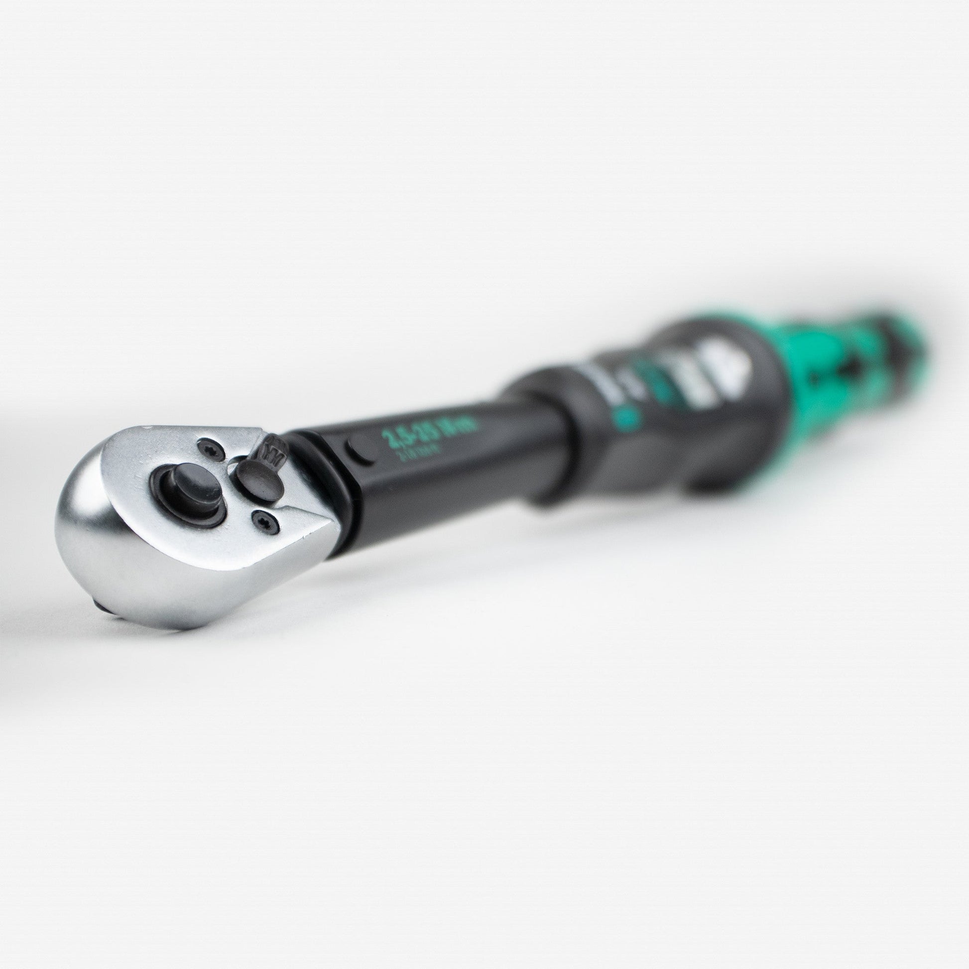 Wera 075604 Torque Wrench 2.5-25 Nm Reversible Ratchet 1/4" Drive - WR075604 - KC Tool