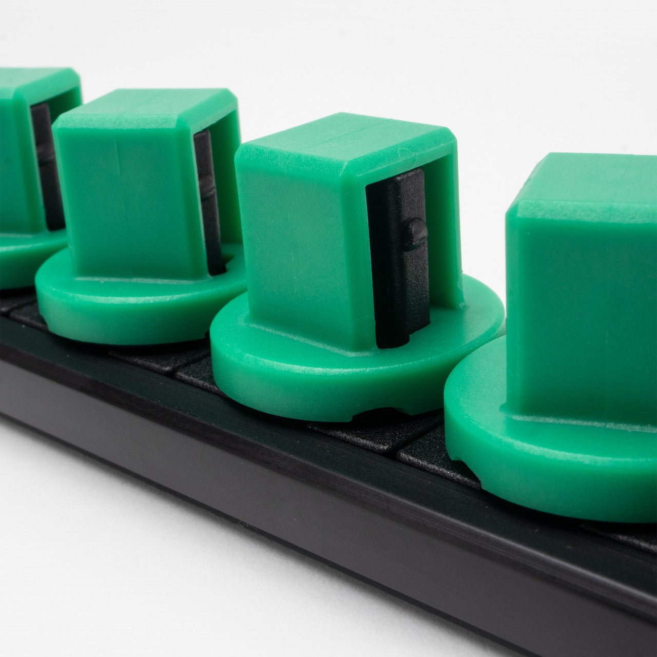 Wera 136422 Magnetic Socket Strip, 1/2" Square Drive, Empty - WR136422 - KC Tool